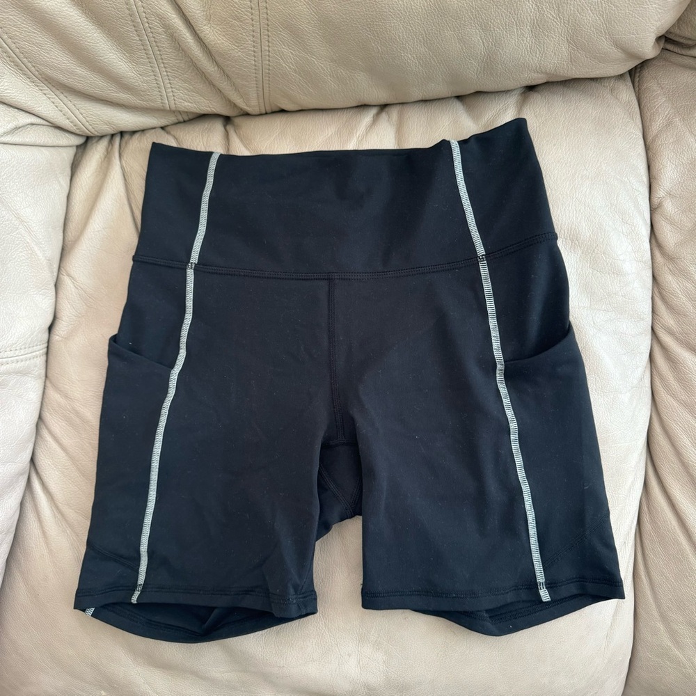 Fabletics Oasis PureLuxe High-Waisted 6'' Short